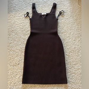 ARITZIA | Babaton Sculpt Knit Notch Dress